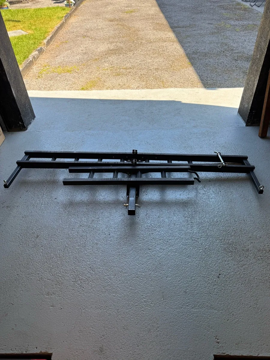 Motorcycle carrier for car - Image 4