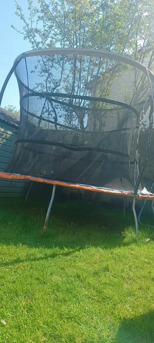 Trampoline - Image 2