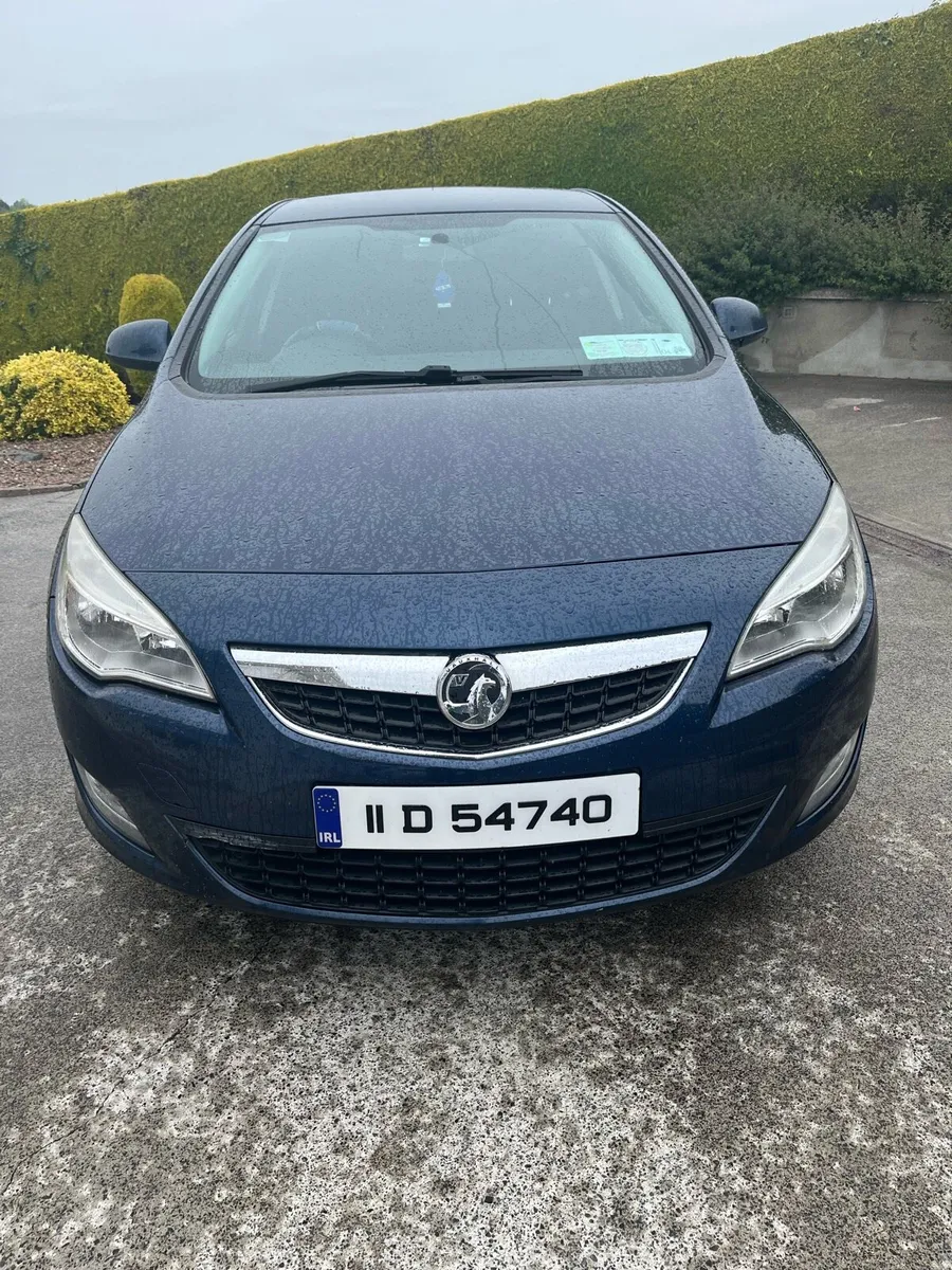 Vauxhall Astra - Image 1