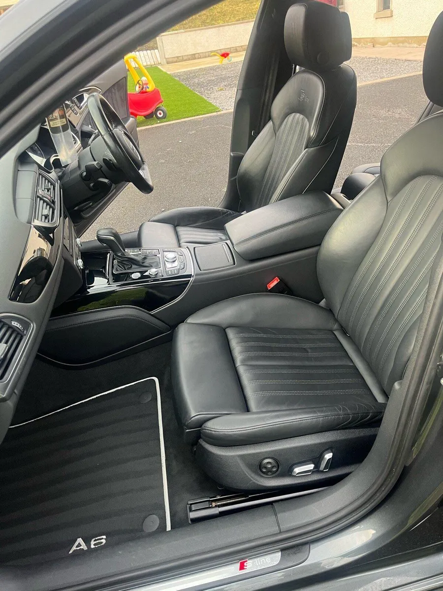 Audi A6 black edition Sline ultra - Image 3
