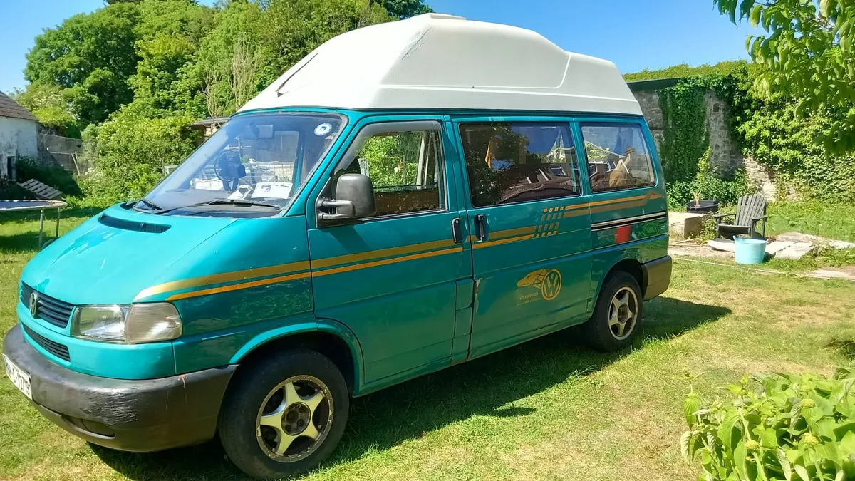 Camper van - Image 1