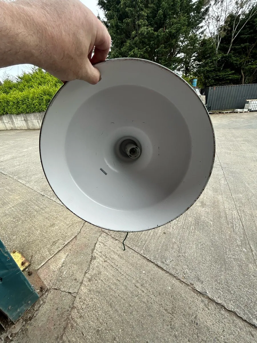 Enamel Lights - Image 2