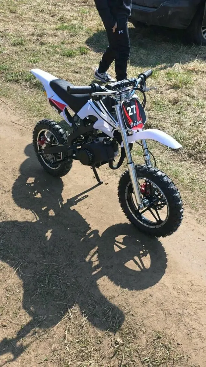 Petrol mini dirt bike scrambler for children - Image 1