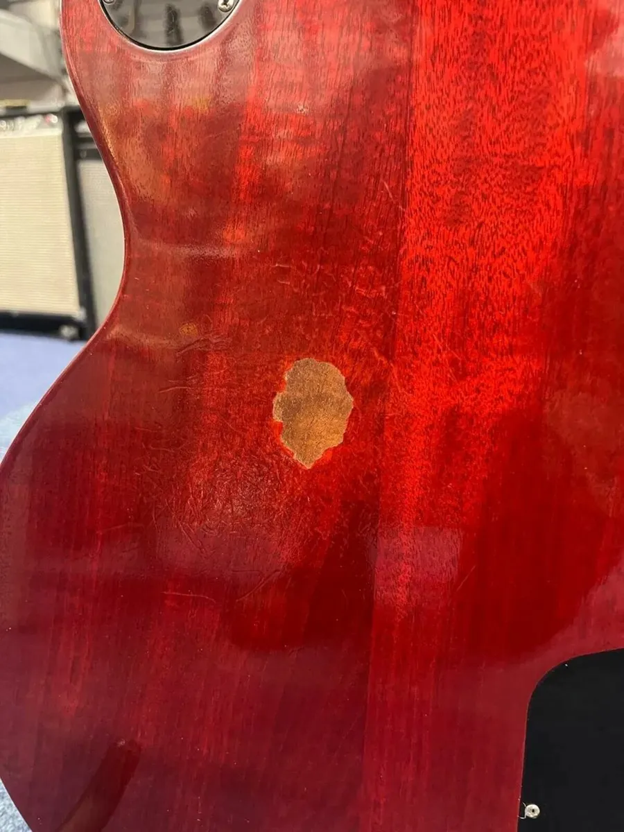 2009 Gibson Les Paul Standard Left Handed - Image 2