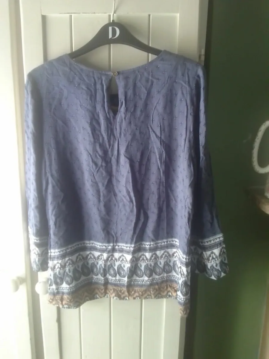 WHITE STUFF NAVY VISCOSE BOHO TOP SIZE 10 - Image 3