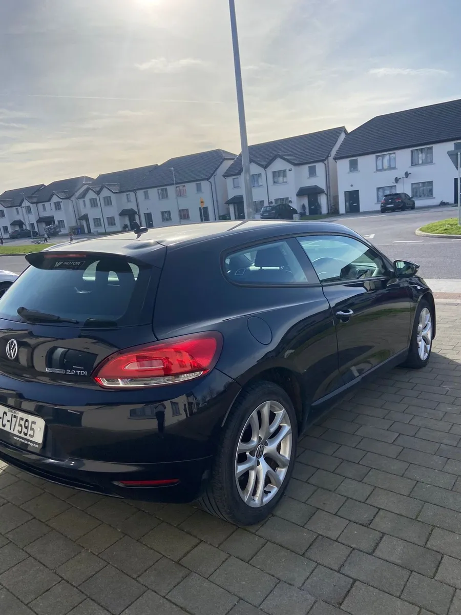 Car - Image 1