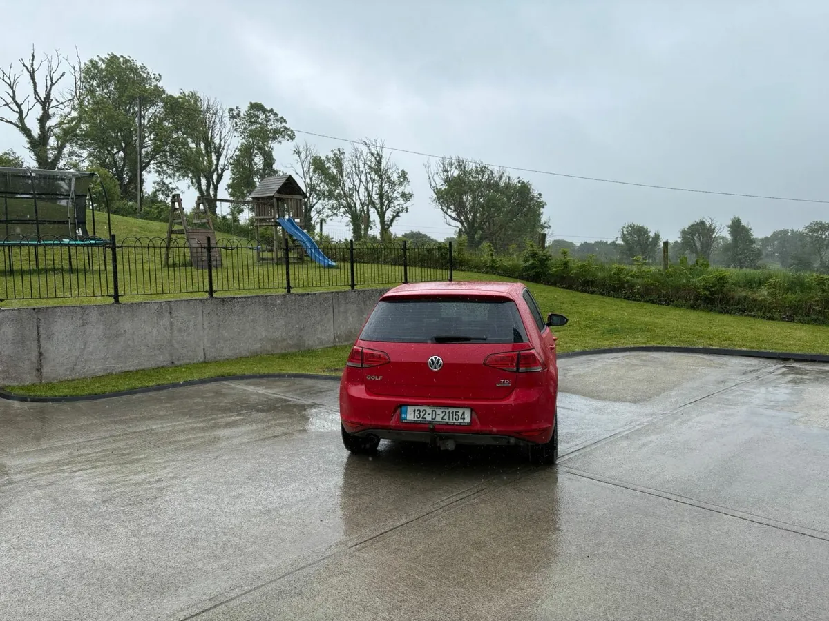 Volkswagen Golf 2013 - Image 3