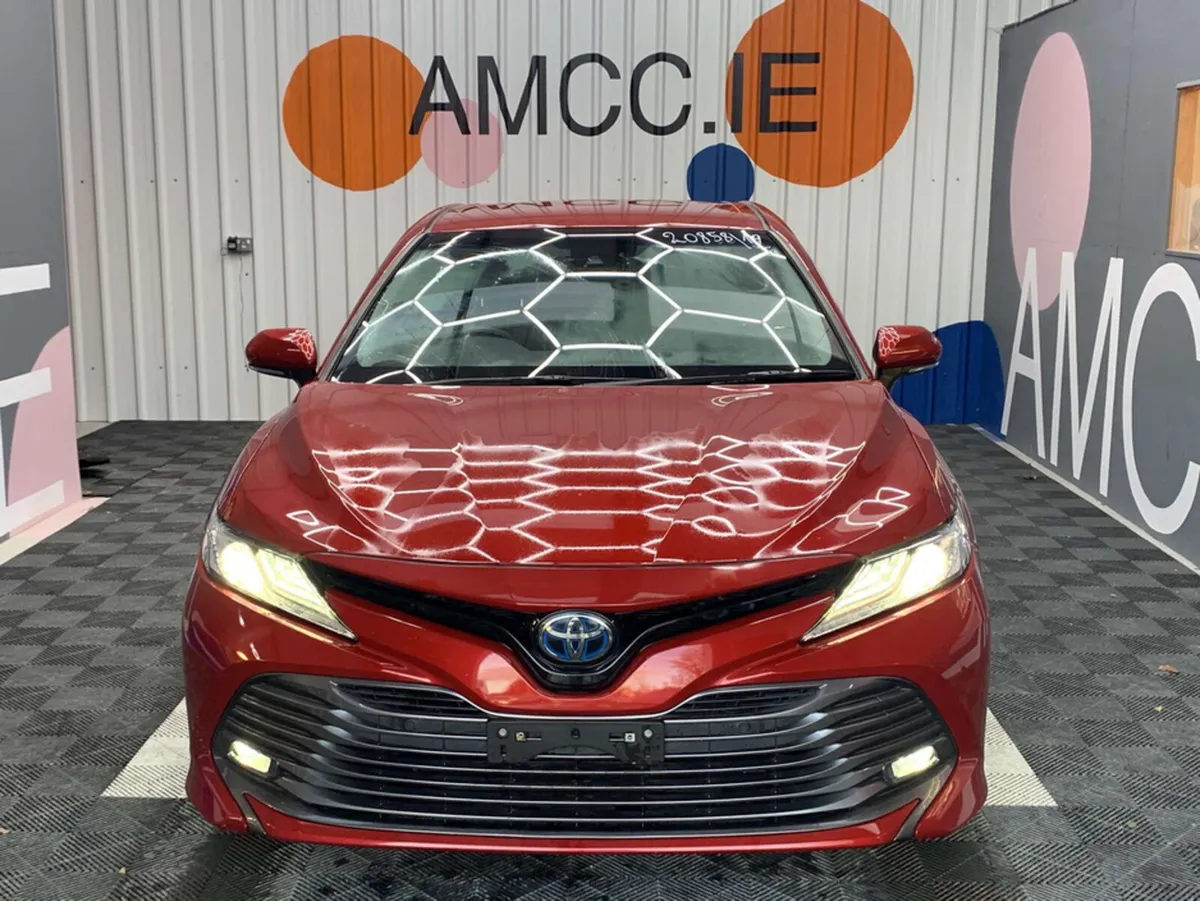 Toyota Camry Toyota Camry Automatic 2.5 Hybrid / 3 - Image 2