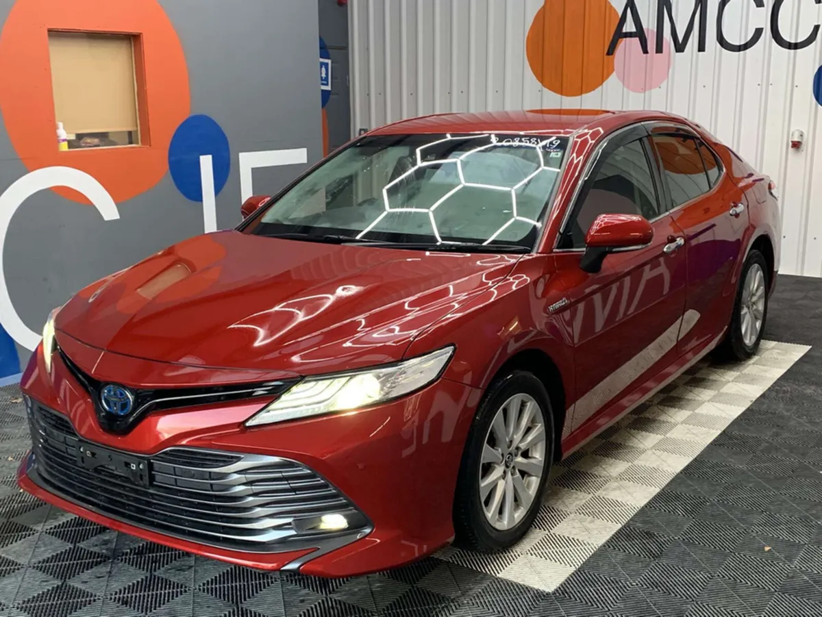 Toyota Camry Toyota Camry Automatic 2.5 Hybrid / 3 - Image 3