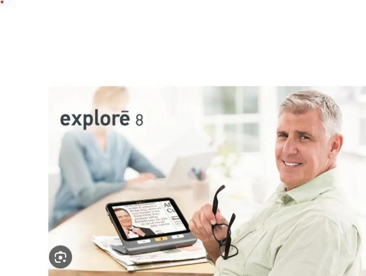 HUMANWARE Explore 8 Handheld Video Magnifier - Image 3