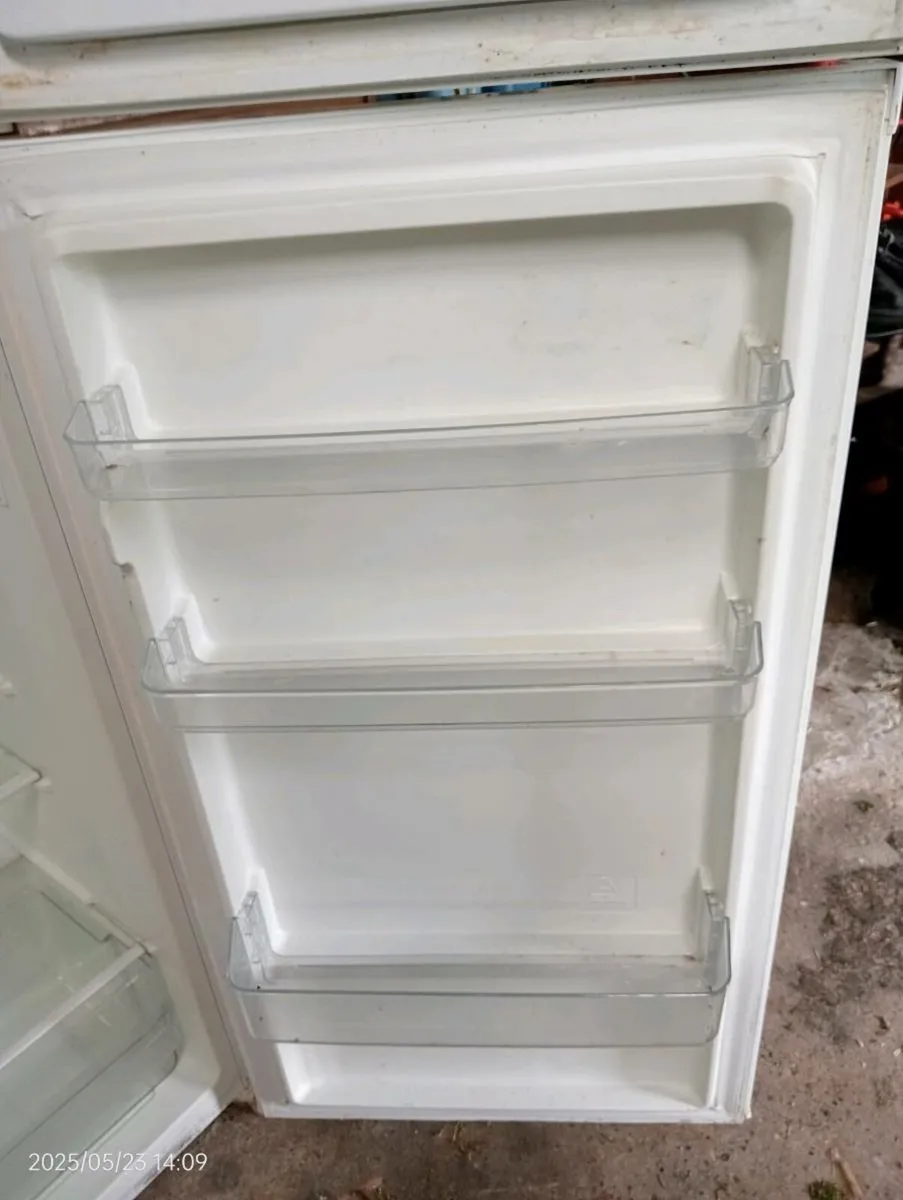 Fridge freezer - Image 3