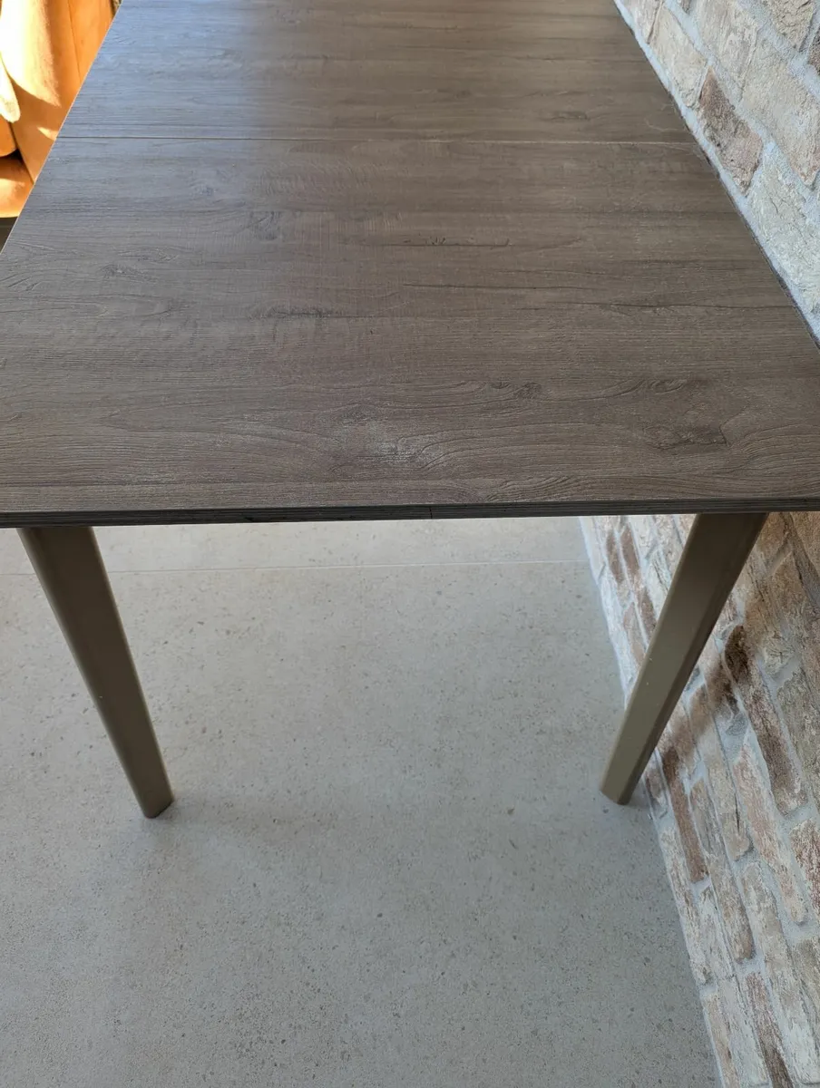 Calligaris Dining Table - Image 4