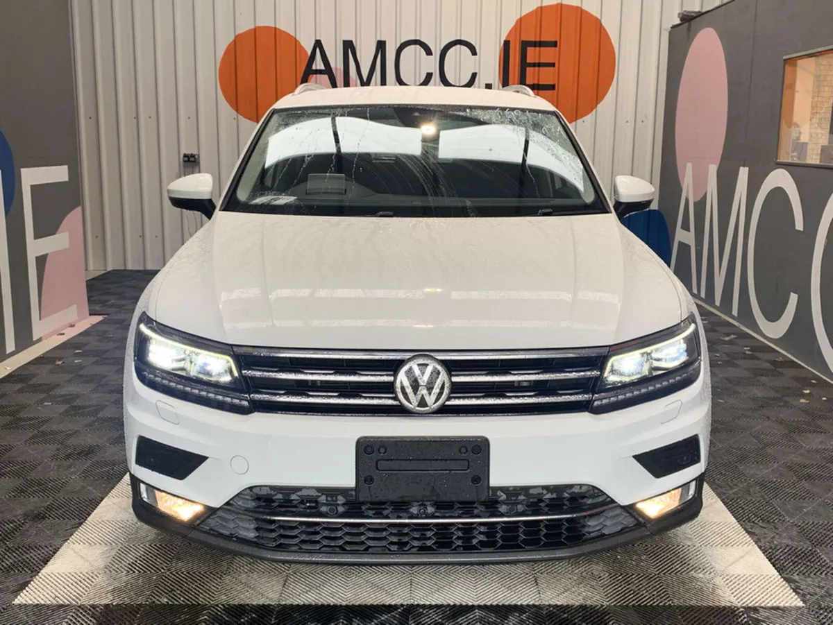 Volkswagen Tiguan Tiguan Automatic 1.4 TSI Highlin - Image 2