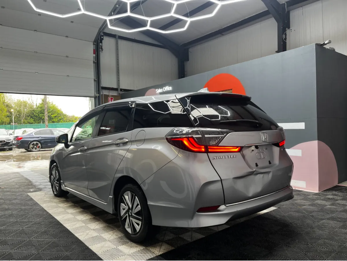 Honda Shuttle 1.5 HYBRID / 74k KMs / Adaptive Crui - Image 4