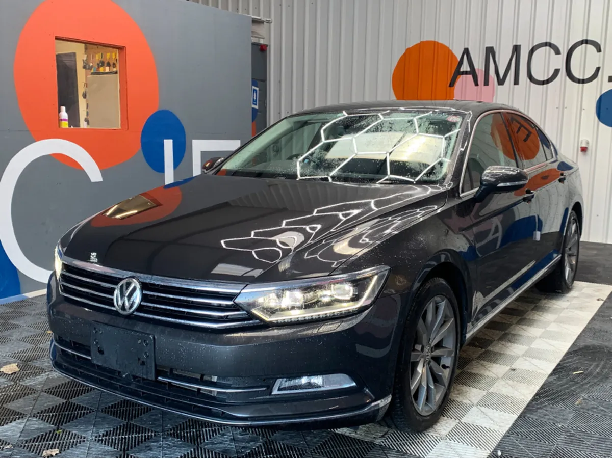 Volkswagen Passat TDI HIGH LINE AUTOMATIC / 63k KM - Image 3