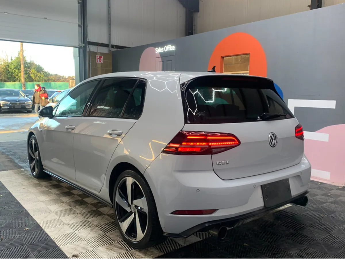 Volkswagen Golf AUTOMATIC VW GOLF GTI / 87k KMs / - Image 4