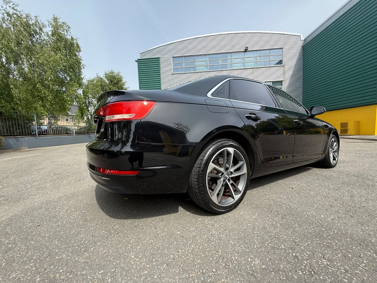 Audi A4 2018 - Image 4