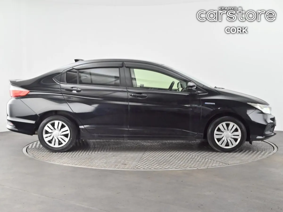 Honda Grace Grace 4 DR Auto - Image 2