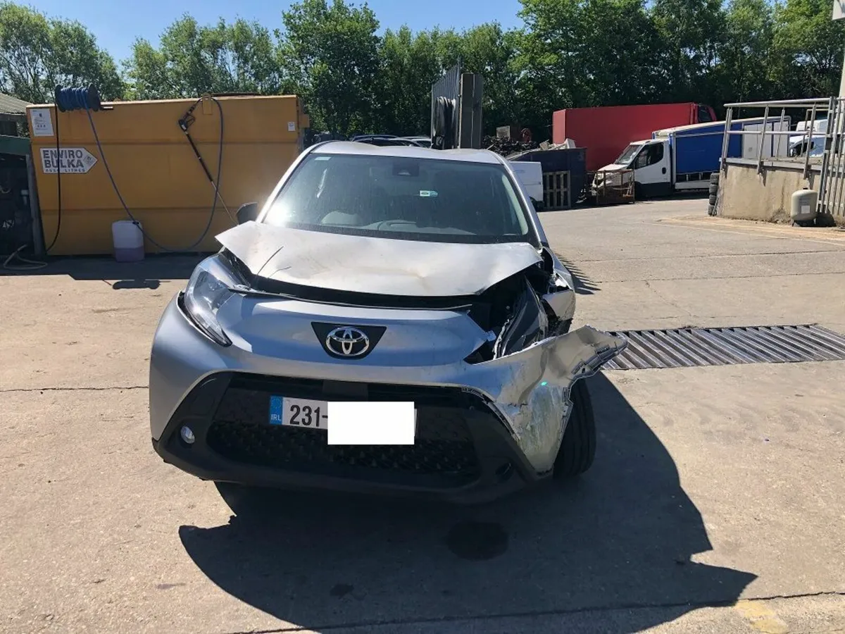 2023 TOYOTA AYGO (for parts only) - Image 2