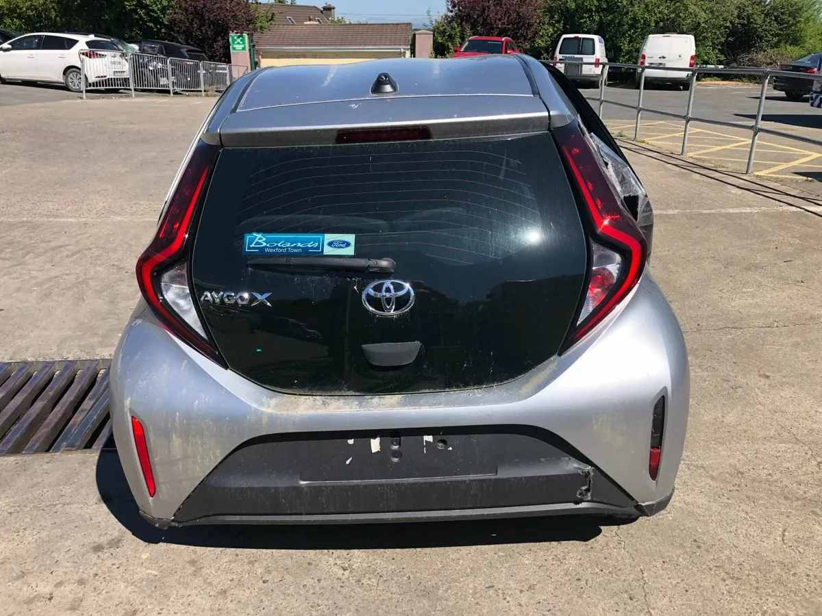 2023 TOYOTA AYGO (for parts only) - Image 4