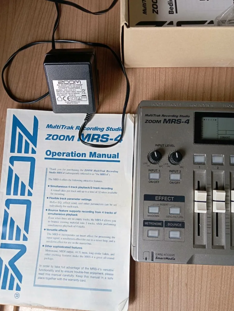 4 track recorder Zoom MRS4 - Image 2