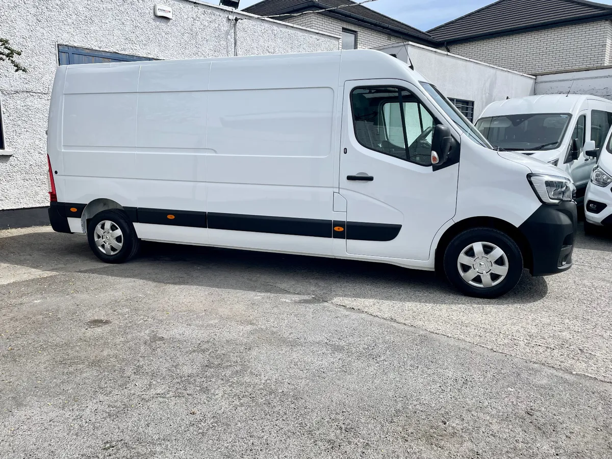 Renault Master LM35 2.3DCI 135PS Business +,2023 - Image 2