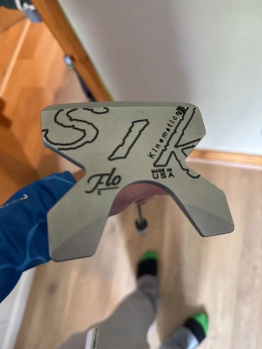 SIK Flo putter with upgraded shaft - Image 2
