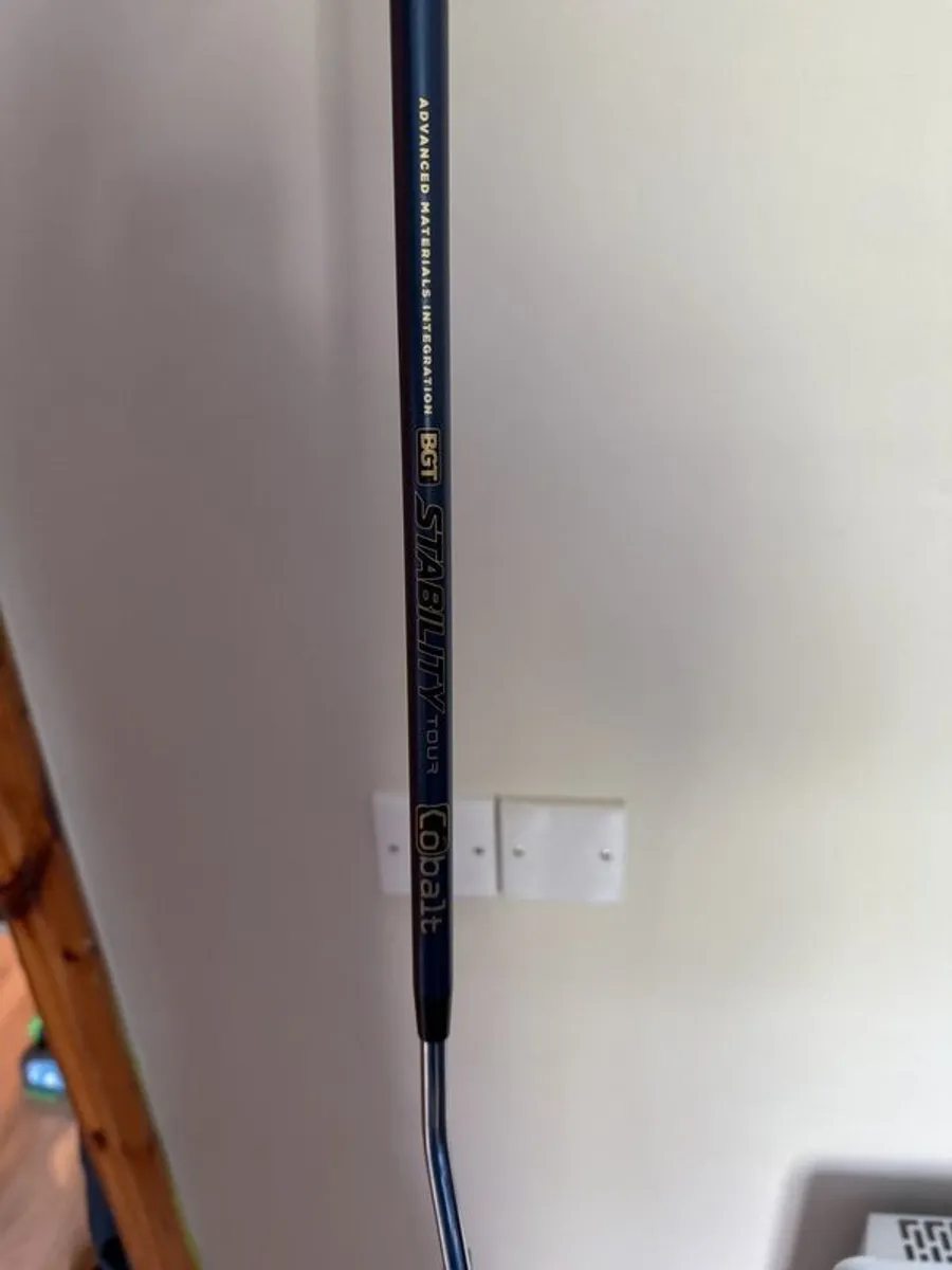 SIK Flo putter with upgraded shaft - Image 4