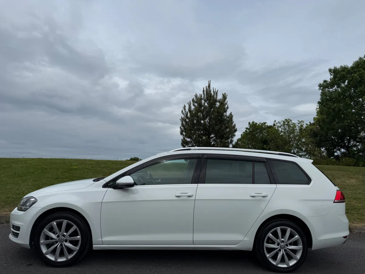 2016 Volkswagen Golf 1.4 TSI HIGHLINE ESTATE - Image 4
