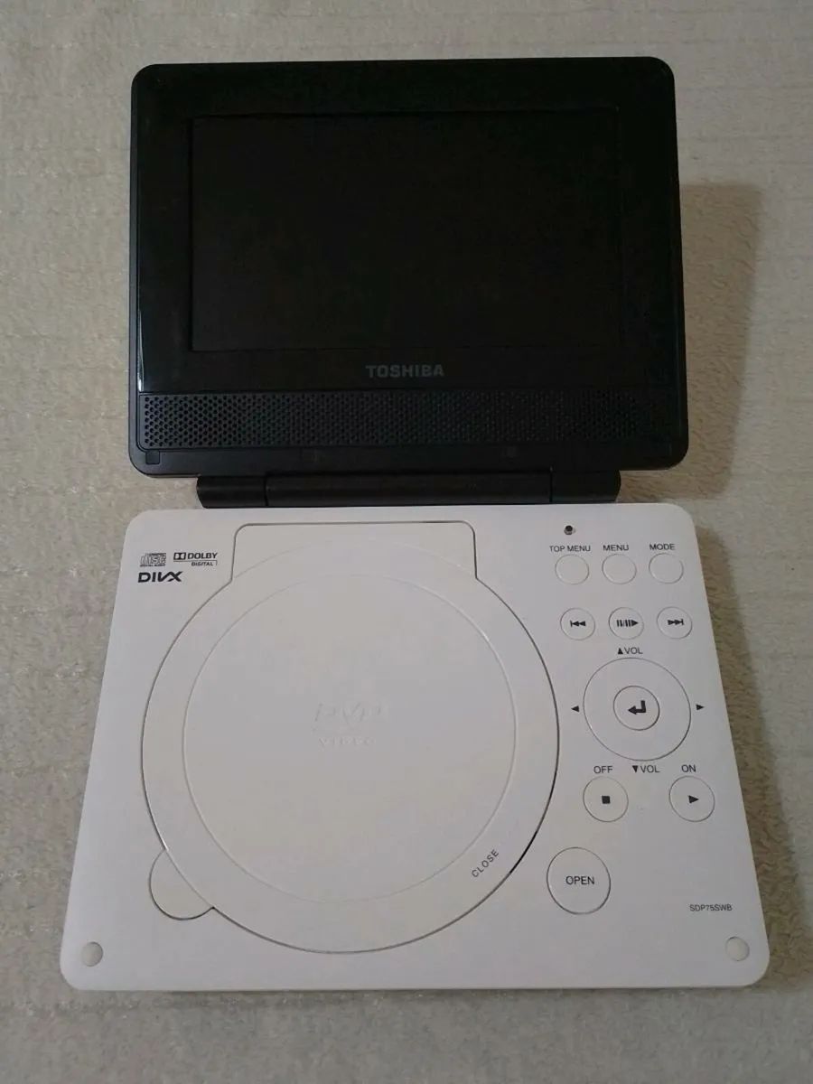 9" Portable DVD player Toshiba SDP75SWB - Image 4