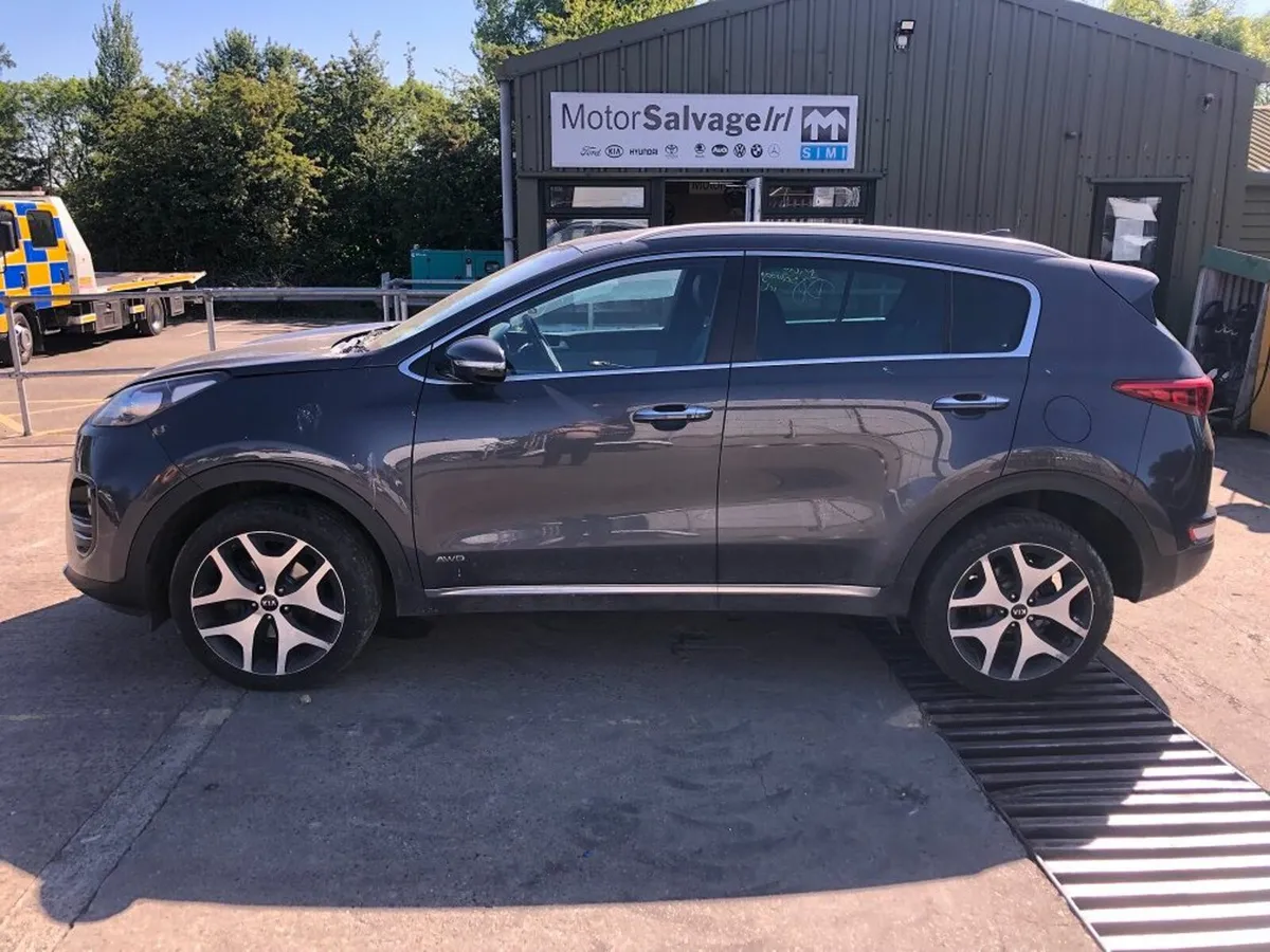 2016 KIA SPORTAGE 2 LTR DSL 4X4 ( for parts only ) - Image 1
