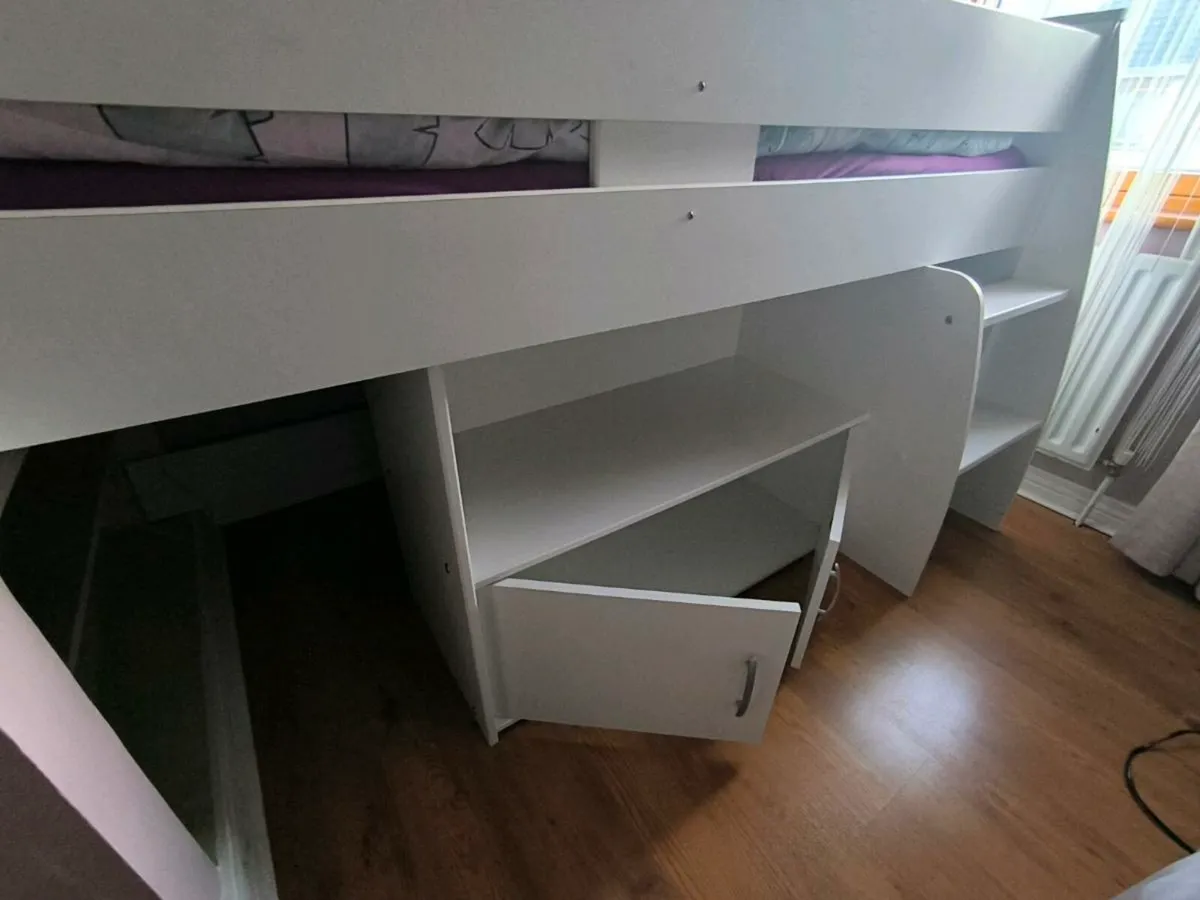 Kids bed - Image 4