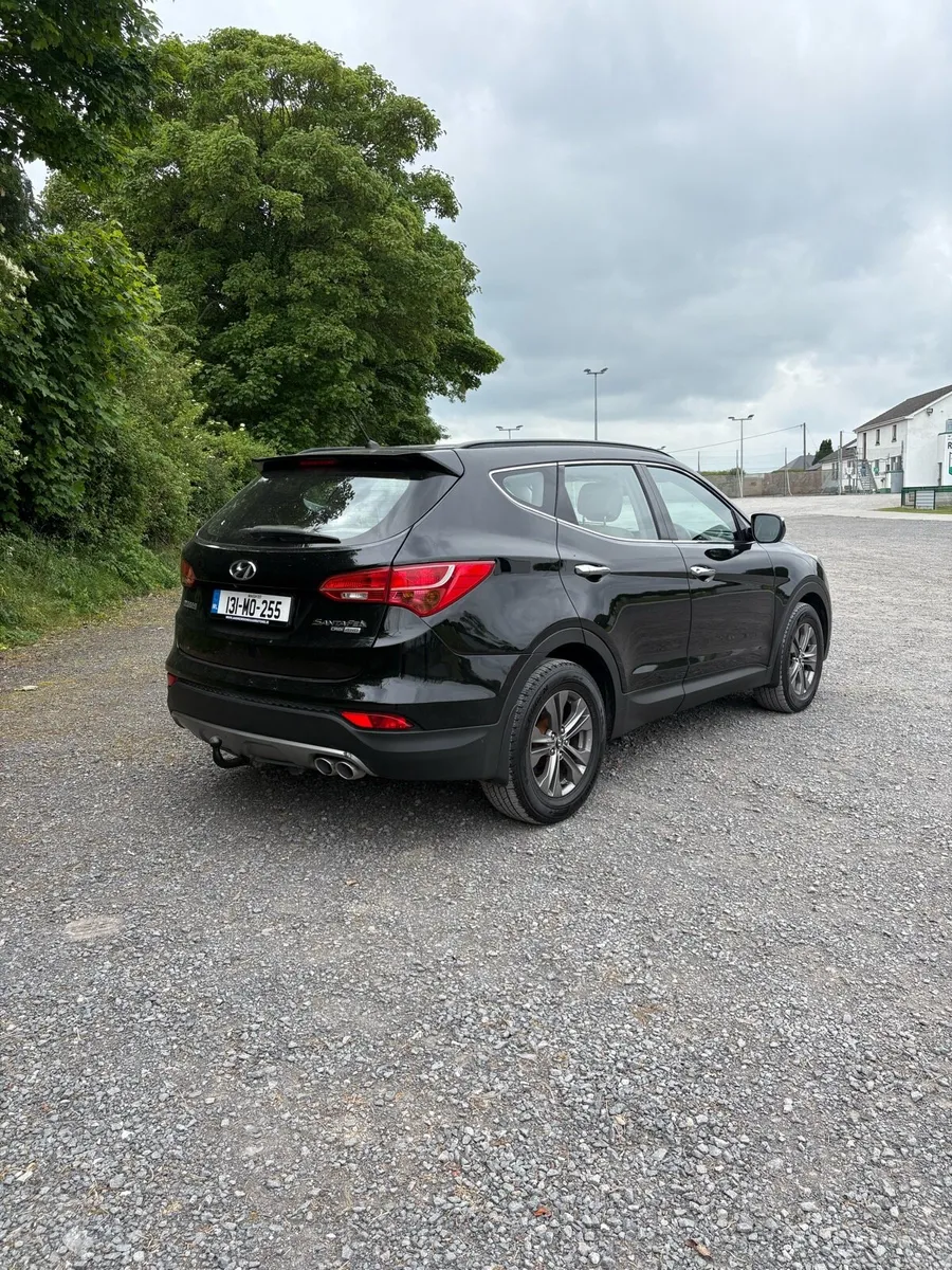 Hyundai Santa Fe 7 seater new nct - Image 4