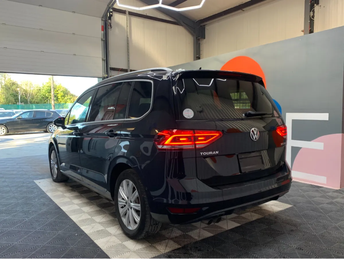 Volkswagen Touran TDI HIGH LINE 7 SEATER / 60k KMs - Image 4