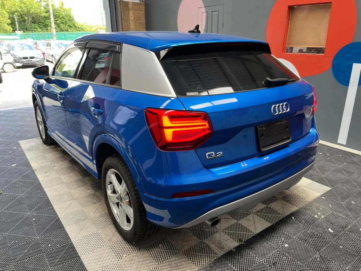 Audi Q2 Audi Q2 Automatic / Only 20k KMs / Reverse - Image 3