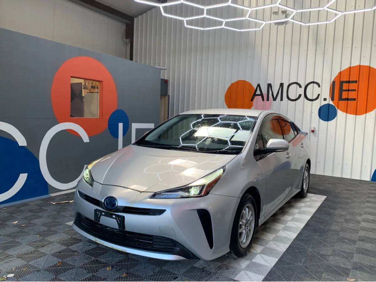 Toyota Prius S 1.8 HYBRID/ 80k KMs / Cruise Contro - Image 3