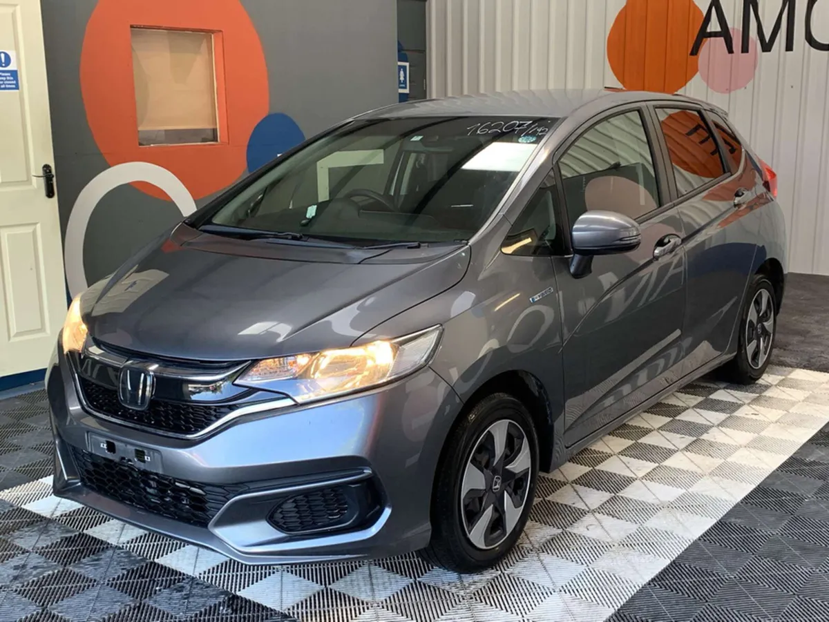 Honda Fit Honda Fit Automatic 1.5 Hybrid / Lane As - Image 3