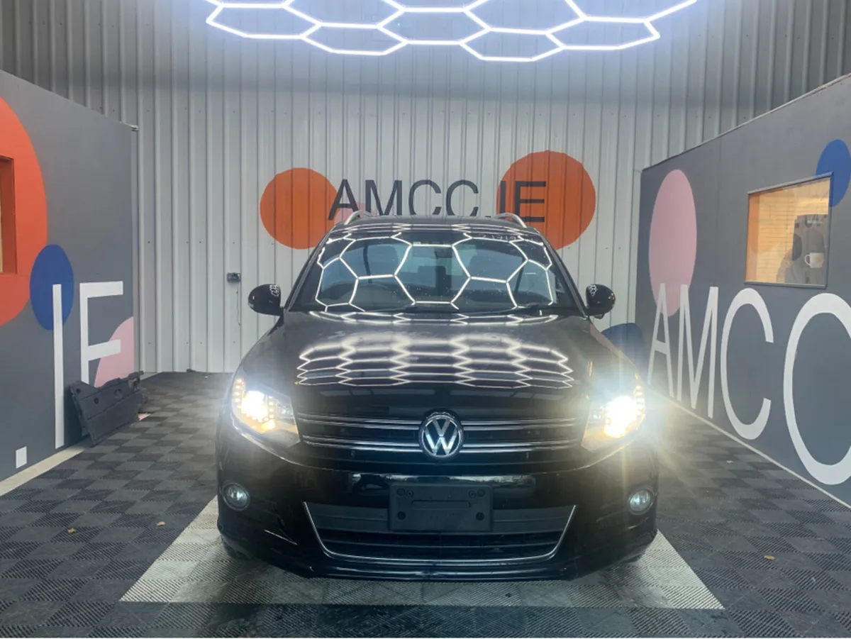 Volkswagen Tiguan R LINE / 111k KMs / Cruise Contr - Image 2