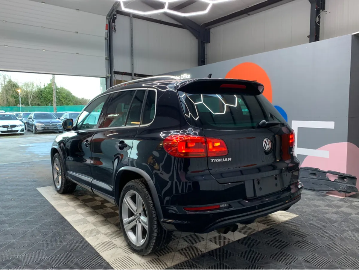 Volkswagen Tiguan R LINE / 111k KMs / Cruise Contr - Image 4