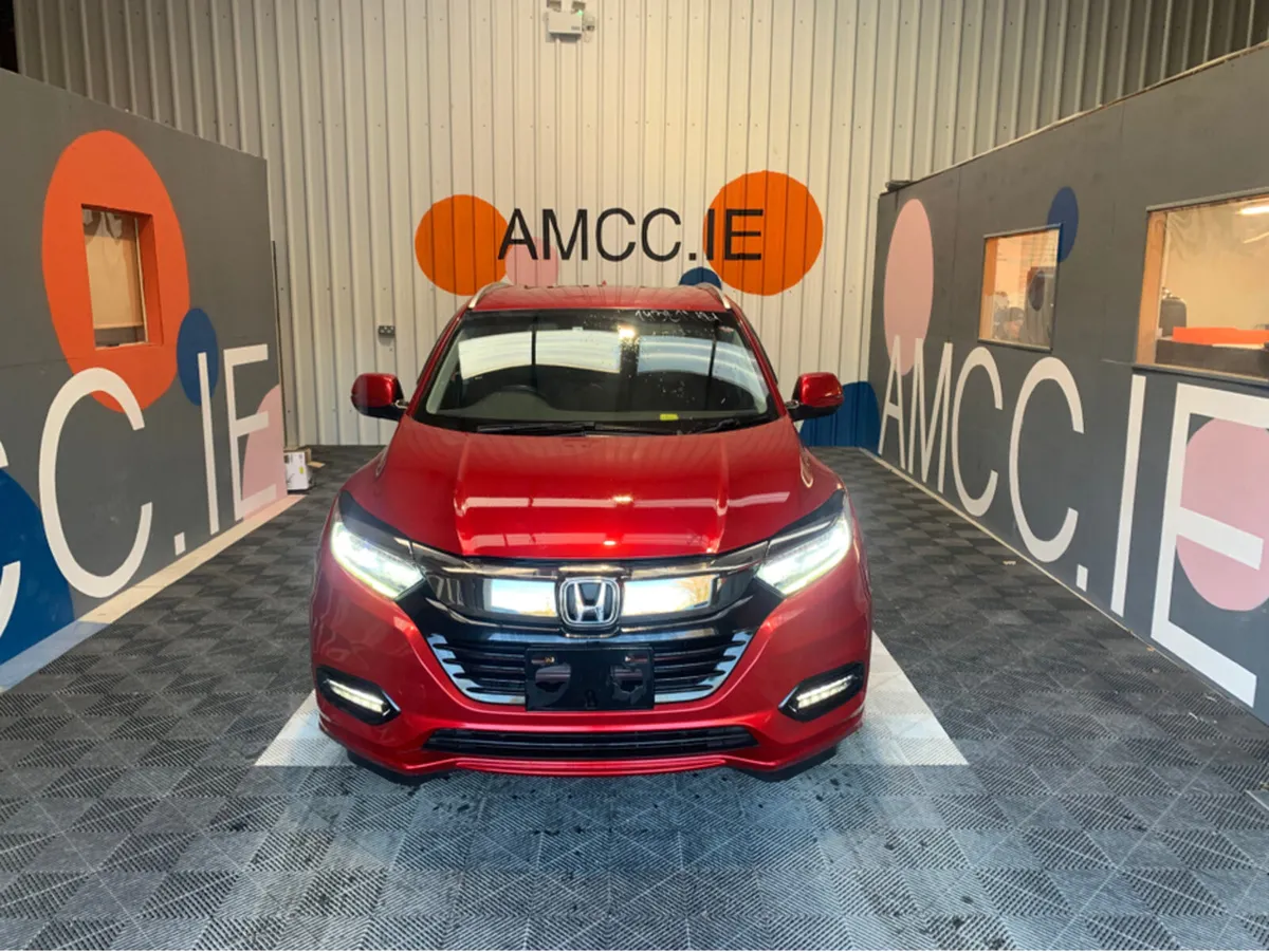Honda Vezel ONLY €18950! Half Leather / Reverse Ca - Image 2
