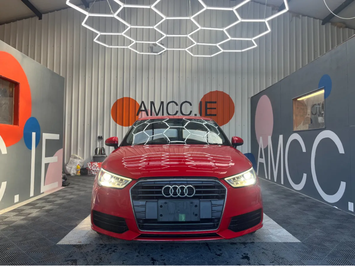 Audi A1 1.0 TFSI SPORT / 59k KMs /  PARKING SENSOR - Image 2