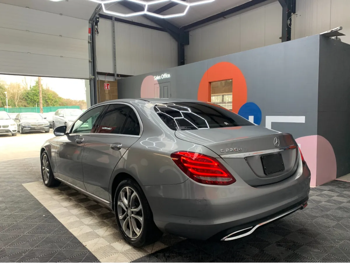 Mercedes-Benz C-Class C220D / 103k KMs / Heated Se - Image 4
