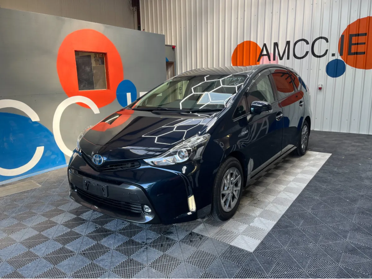 Toyota Prius 1.8 HYBRID / 51k KMs / ADAPTIVE CRUIS - Image 3