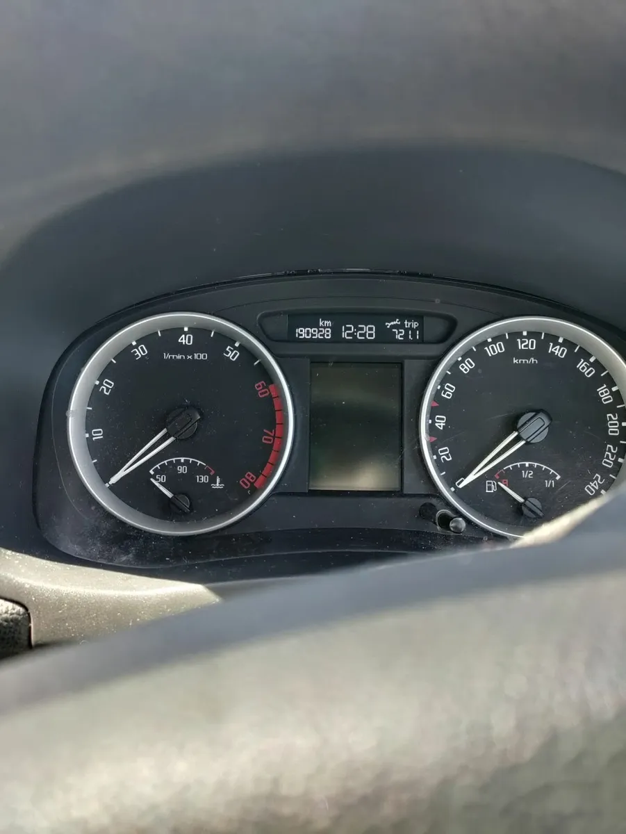 Skoda Fabia 2008 - Image 4