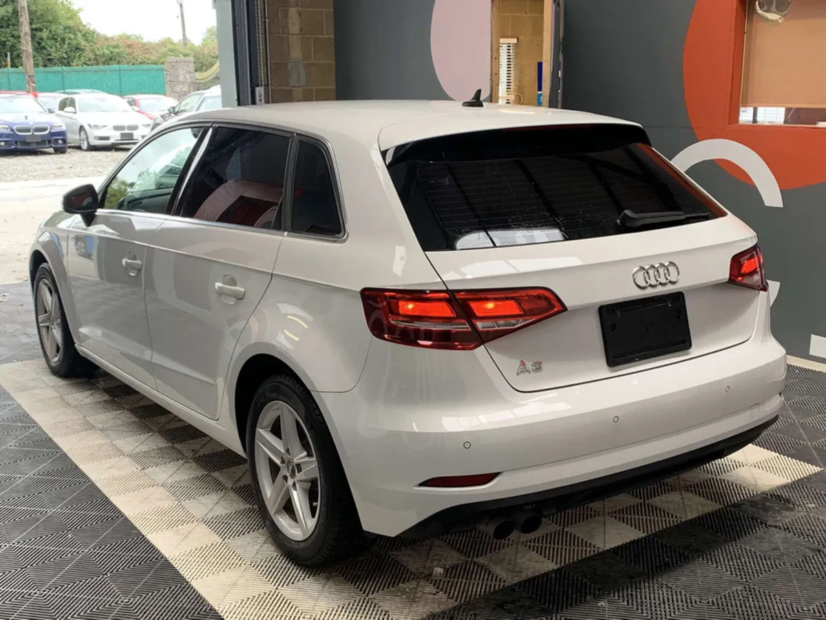 Audi A3 Audi A3 Automatic 30 TFSI / 68k KMs / Reve - Image 3