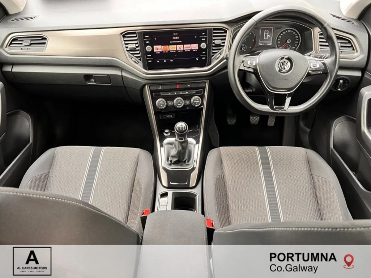 Volkswagen T-Roc Design 1.6 TDI 6speed 115BHP - Image 2