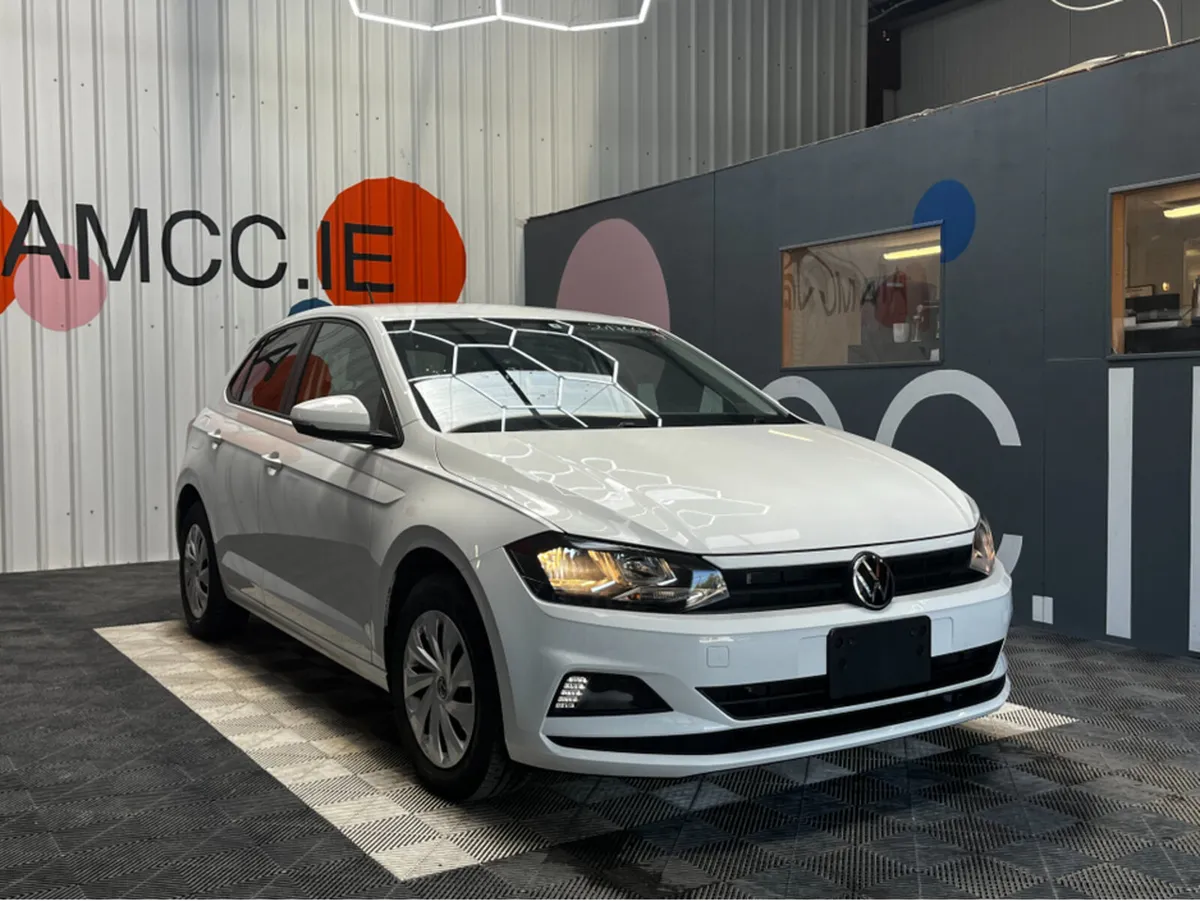 Volkswagen Polo TSI / 29k KMs / Cruise Control / A - Image 1