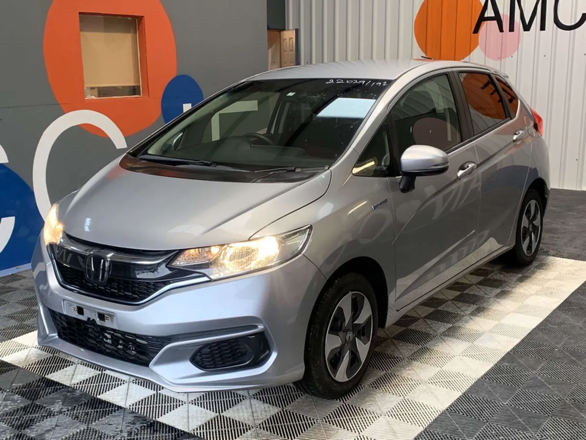 Honda Fit Honda Fit 1.5 Hybrid / Cruise Control / - Image 3