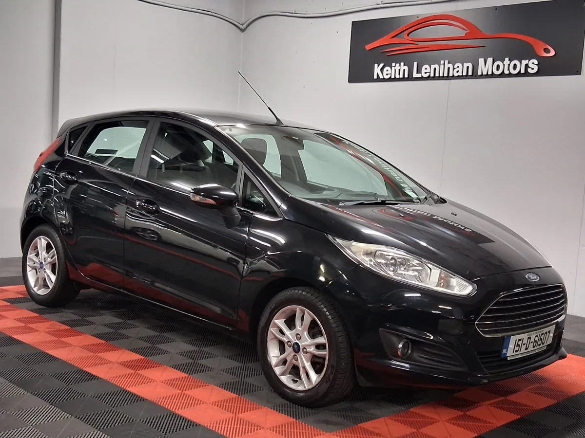 2015 Ford Fiesta **1.25 ZETEC** - Image 1