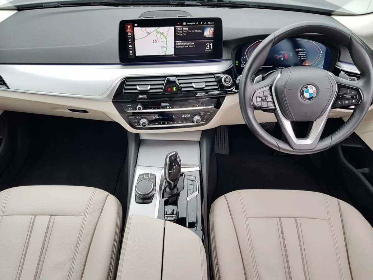 BMW 5 Series 520d SE Saloon LCI - Image 4